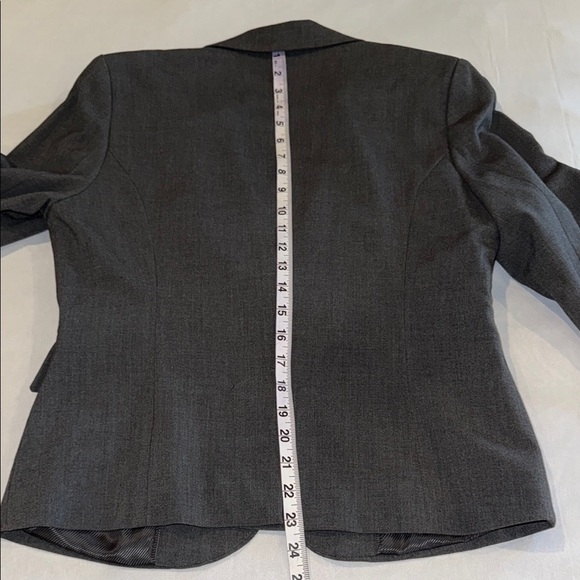 Majora Classic Gray Women's Blazer - Picture 6 of 12